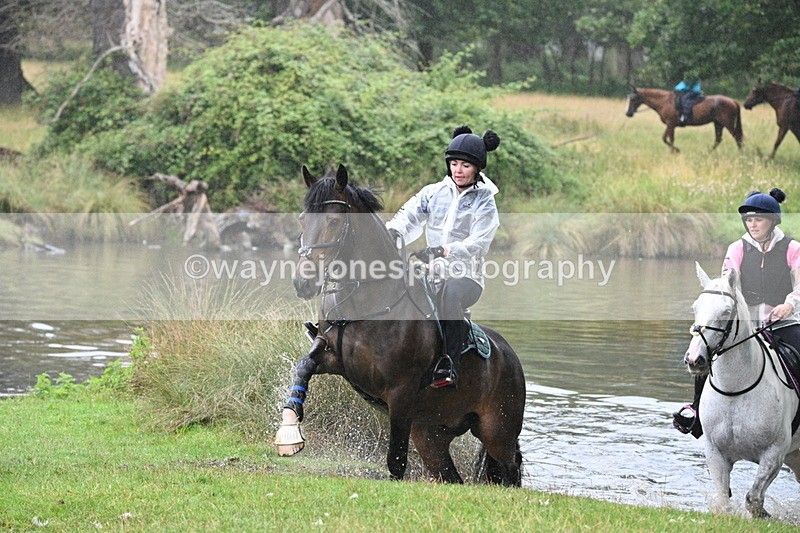 WJ7_8524 - Time at Water 11:24 to 11:52