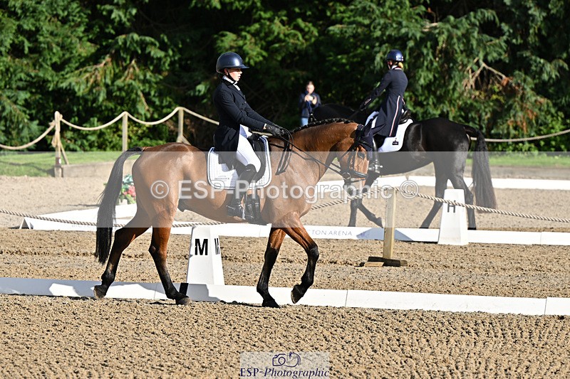 241023-143834-00352 - 102-Holly.Morris-ROYALE.LOUIS