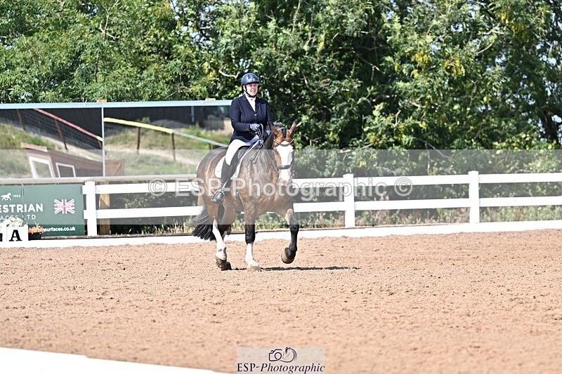 250816-120617-03904 - 134-Abby.HayesRathnagrew.Pride