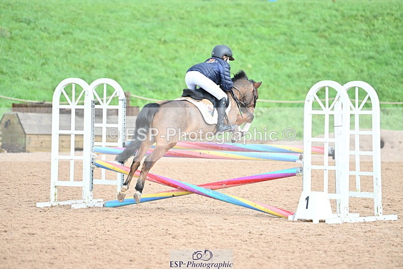 231203A-120833-01069 - Cls 18+19 Club and Schools 90cm