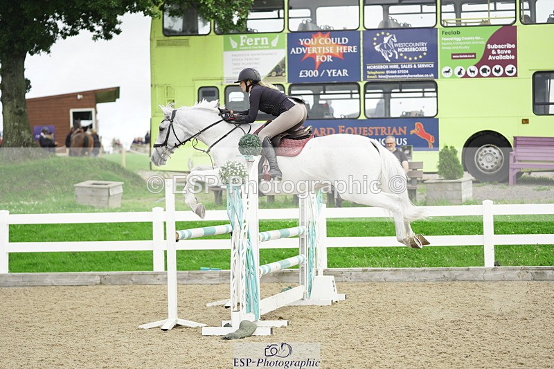 230728A-144544-02438 - Cls 11 1.05m Amateur Quali