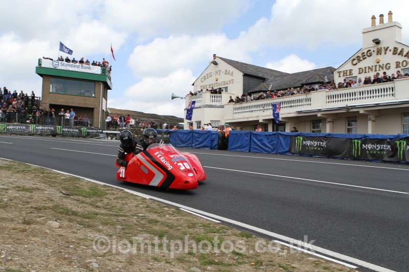 Howard Baker / Mike Killingsworth Shelbourne Honda / BK Racing - Sure Sidecar Race 1