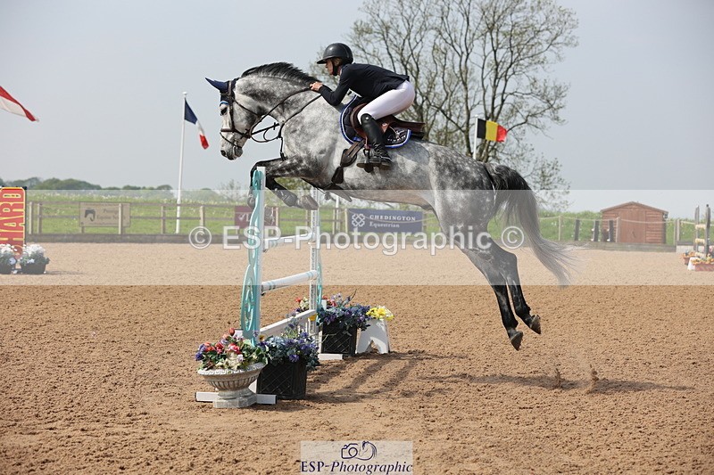 240511A-105112-11923 - Cls 33 Snr 1.20m Open