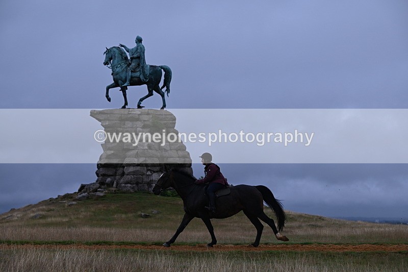 DSC_2527 - Time at Statue 12:34 to 12:56