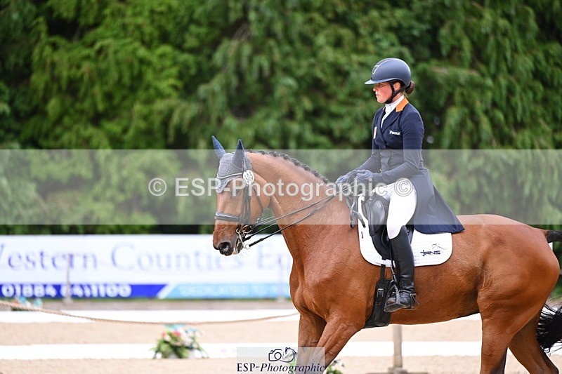 240524-121303-09211 - 525-I'M_SPECIAL_N.O.P.-Janneke_Boonzaaijer