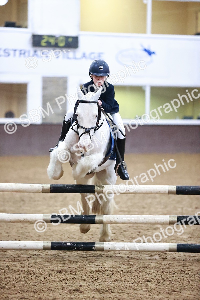 SBM_001647 - Class 9 - Pony Intro 75cm