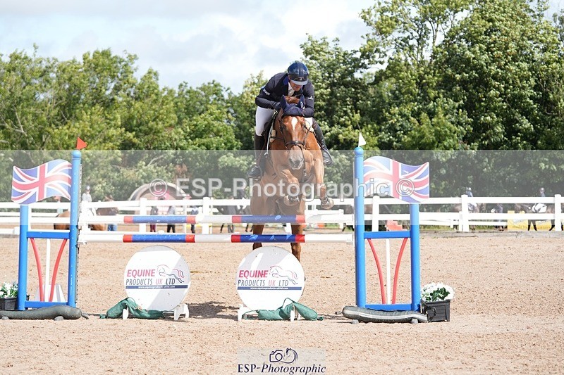 250720-104114-18831 - Cls 12, 1 Star Bronze Tour Accumulator