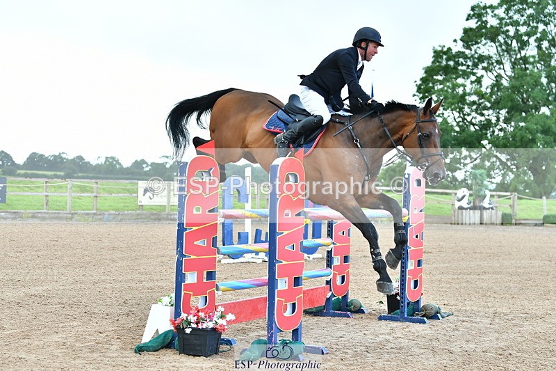 230723A-094222-10630 - Cls 4, 2 Star Small 1.30m