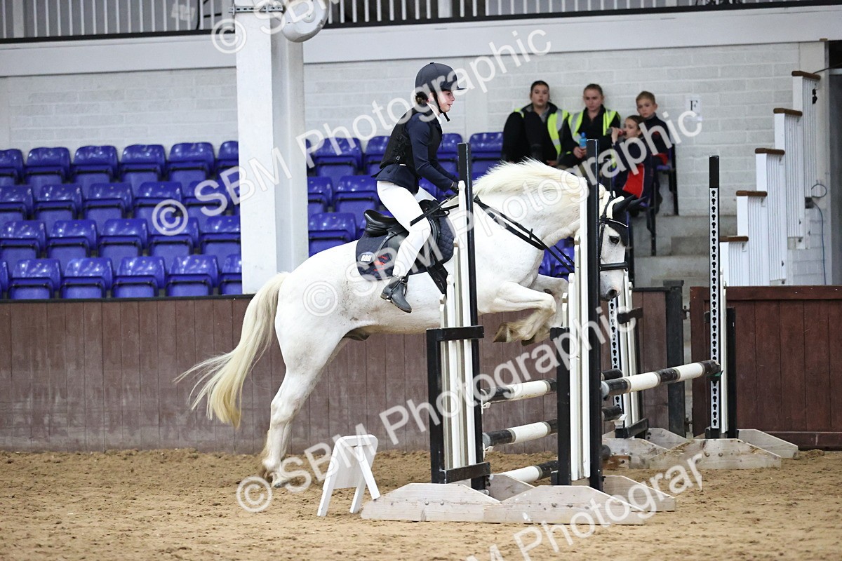 SBM_001370 - Class 5 - Henlow Veterinary Hospital 70cm