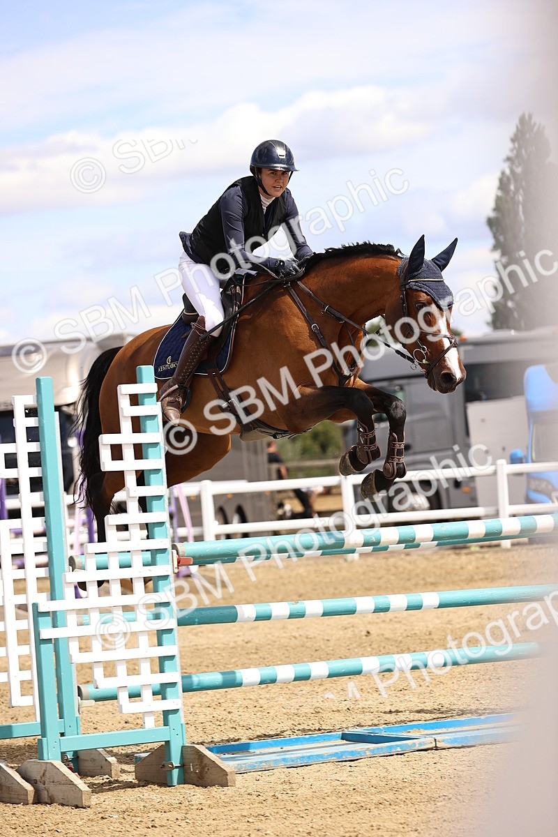 SBM_001266 - Class 6 - Senior Newcomers - 1.10m