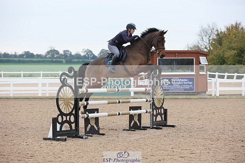 241101A-121250-01674 - FRI Cls 5 Newcomers and 1.10m Open