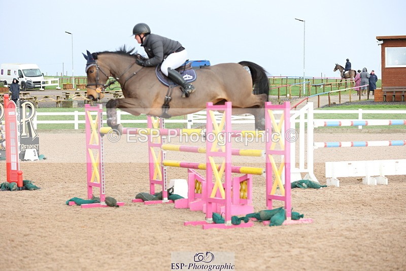 240223A-150036-02087 - Cls 6 Foxhunter and 1.20m Open