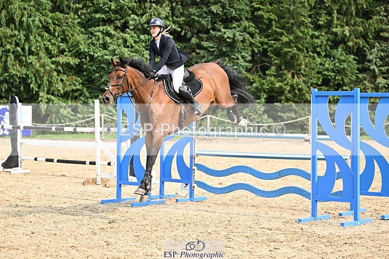240818-152607-05206 - Cls 12A Snr Foxhunter & 1.20m Open