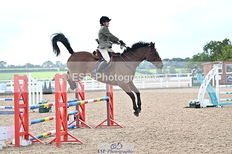 241004A-122526-01813 - Fri 09 95cm Amateur Quals