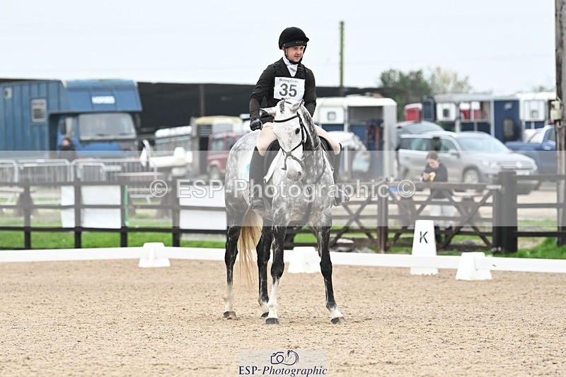 241103-101333-00293 - Intro 3 - 9.40 to 10.40