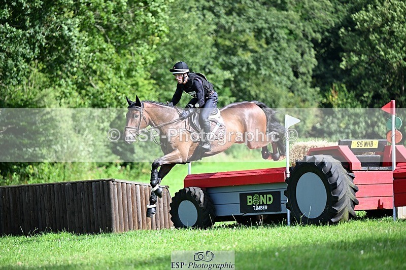 240803-162300-09516 - 260-Felix_Etzel-FRED