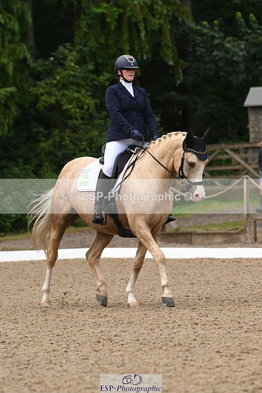 250719A-093531-02967 - 031-Catherine.Boyd-Dante's.Spring