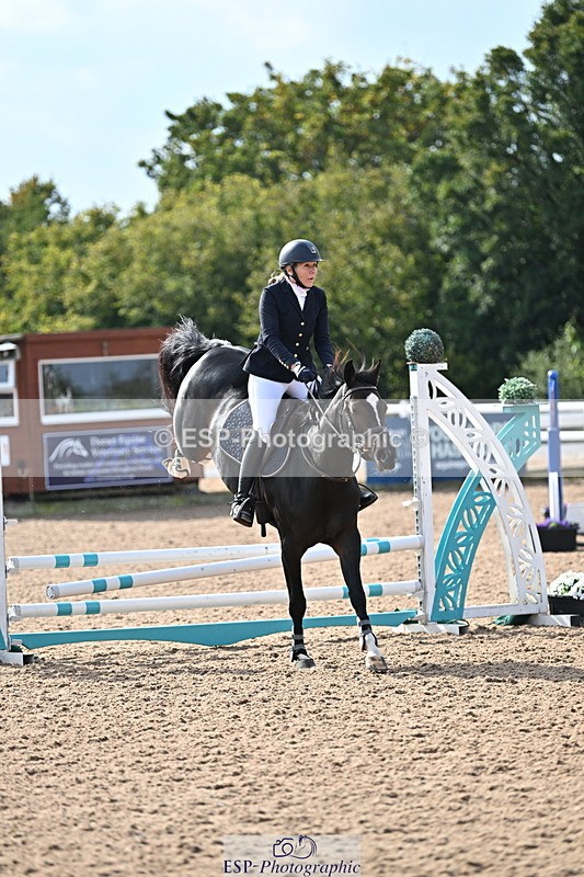 241004A-125614-02153 - Fri 09 95cm Amateur Quals