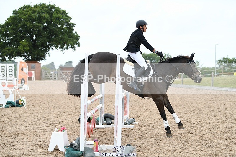 250807-111935-00587 - 90cm Round 1