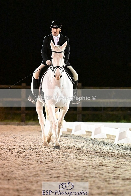 231105-172919-04690 - Cls 5 Novice 27 17.00 to End