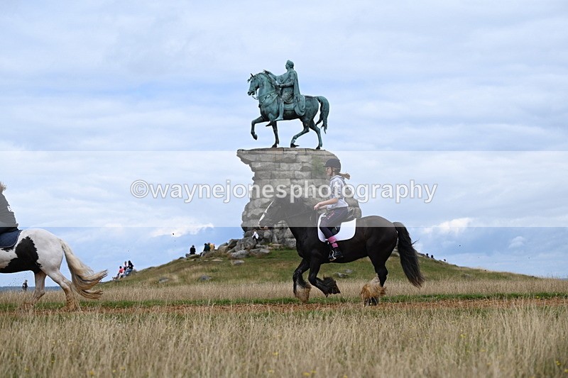 DSC_6676 - Time at Statue 12:45 to 13:15