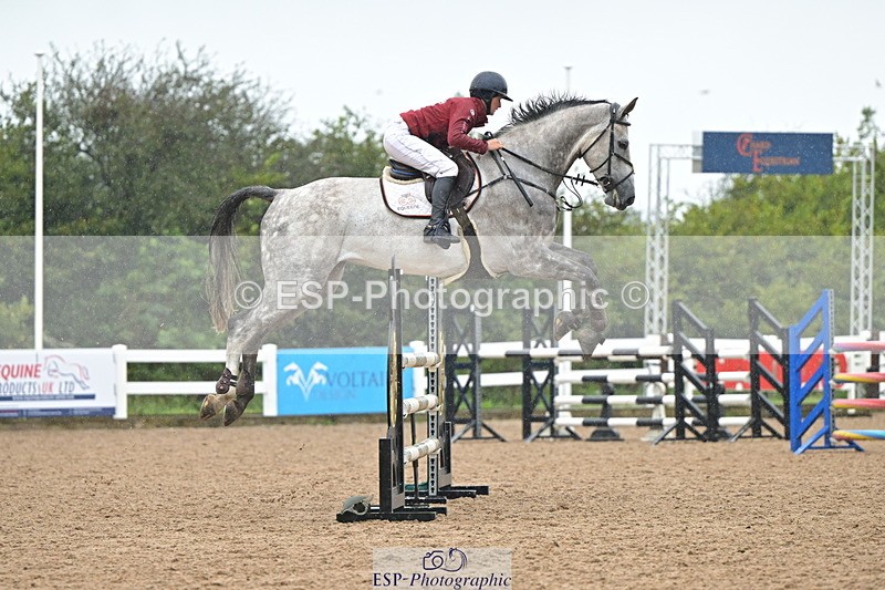 240925A-132633-00860 - Cls 4 Newcomers and 1.10m Open