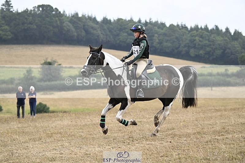 250824A-113040-35300 - 2021-Evelyn.Ogborne-Sarah.Boy