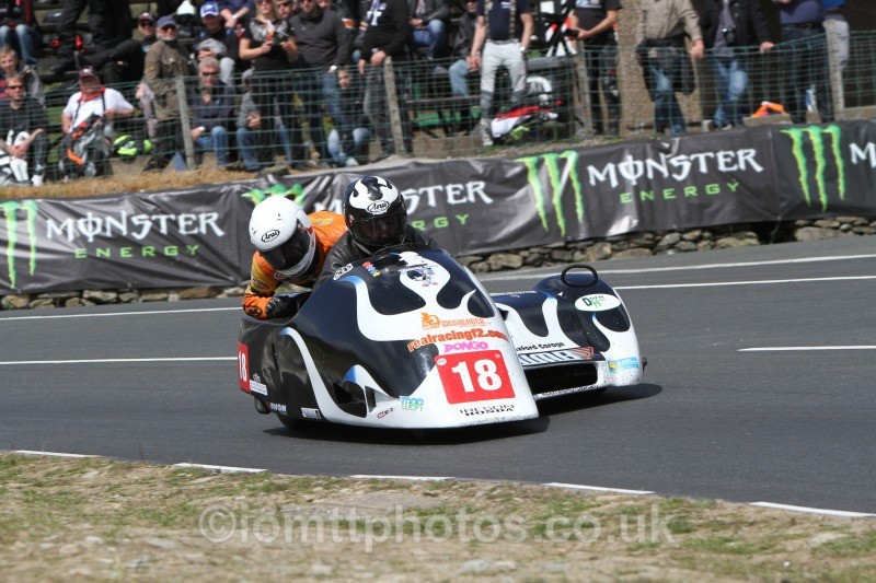 Wayne Lockey / Mark Sayers Ireson Honda / Real Racing - Sure Sidecar Race 1