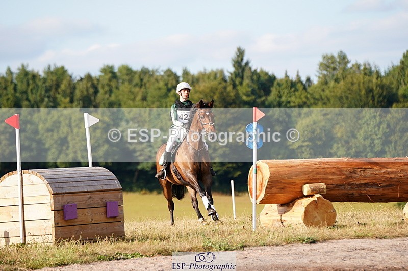 250802A-181112-09357 - I-421-Connor.Heard-CHARLIE.BUBBLES