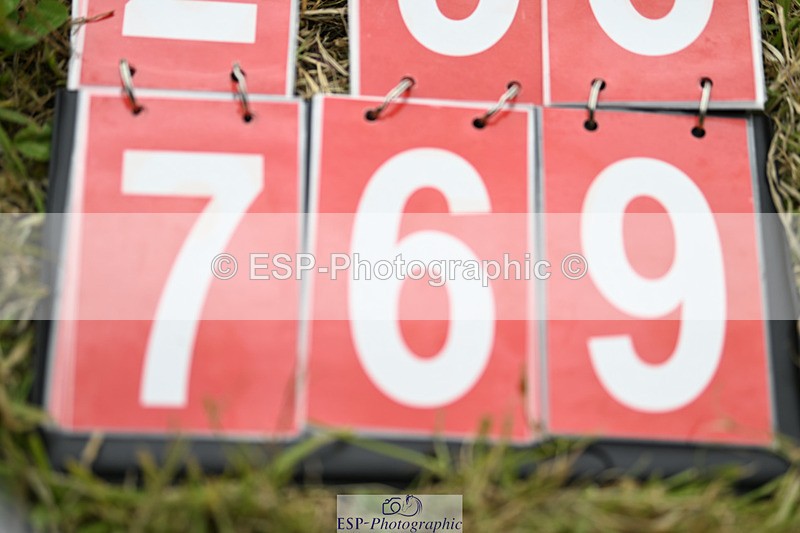 240825X-160921-36199 - 80cm XC 15.30 to 16.30