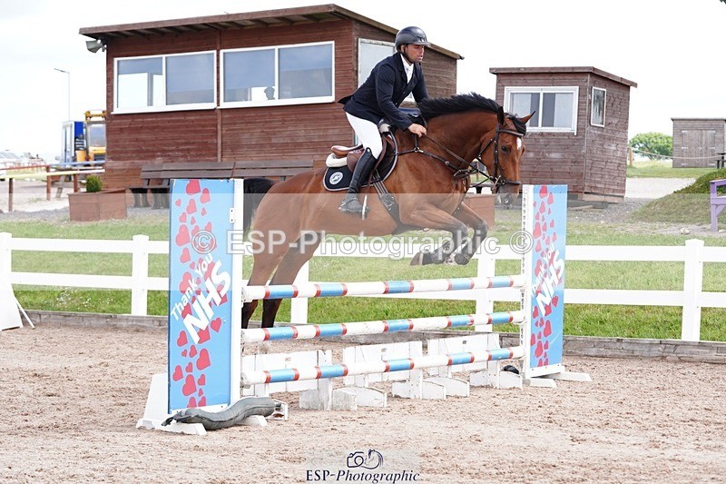 250525-114122-09271 - Cls 33 A&B Snr Disc & 1.00m Open