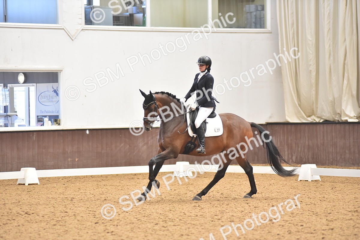 SBM_010998 - Class 8 - Novice 5