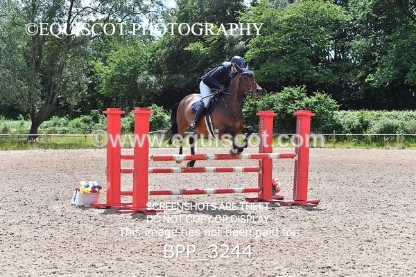 BPP_3244 - CLASS 15 SUN Senior Discovery/ 1m Open