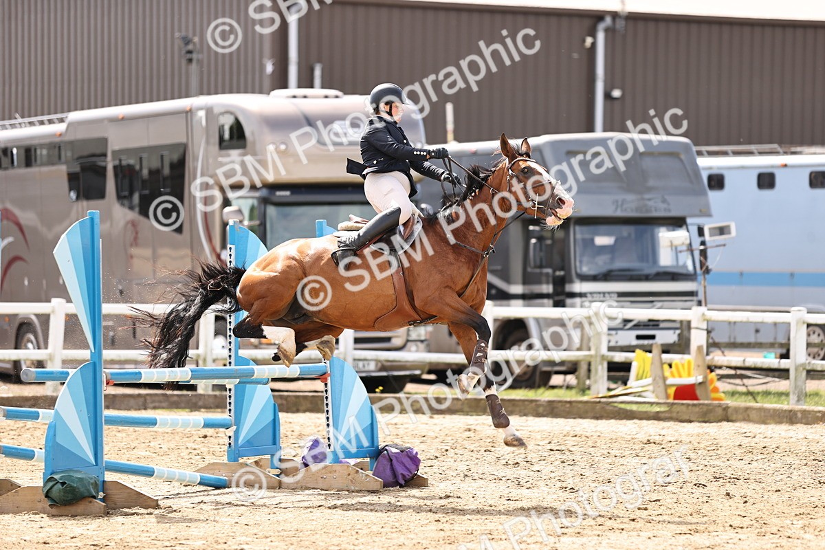 SBM_002029 - Class 9 - Senior British Novice - 90cm