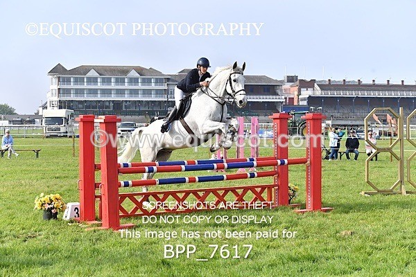 BPP_7617 - CLASS 6 Nisbets Fresh From The Farm & The Golf Inn 1.00m Amateur Championship