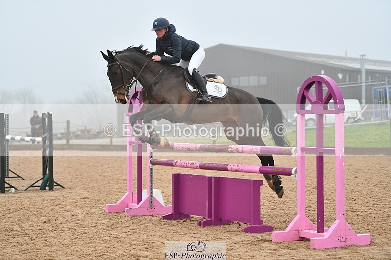 240214A-124005-00497 - Cls 4 Newcomers and 1.10m Open