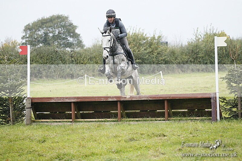 WWHT 181020 WWHT 181020 705 - WWEC Novice Pairs (0.80m) 18/10/20