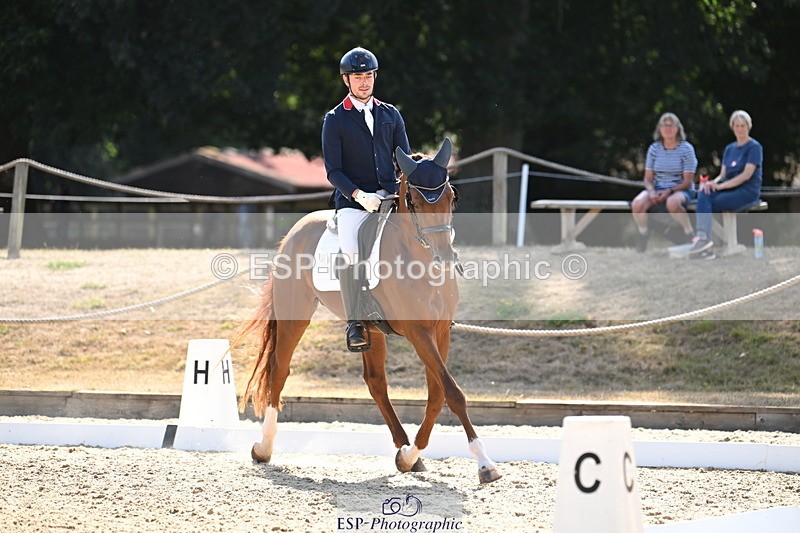 250808A-164103-02139 - 153-Angus.Corrie-DeaneVeyron.II