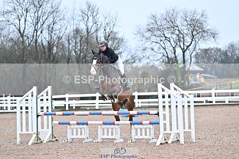 241127-093929-00048 - Cls 01A&B Brit Nov & 90cm Open