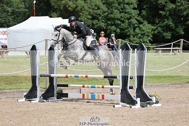 250614A-100850-05557 - Cls 26 British Novice and 90cm Open