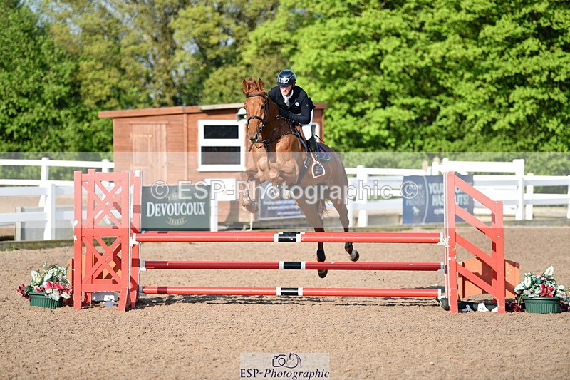 240512A-080119-16740 - Cls 39 British Novice and 90cm Open