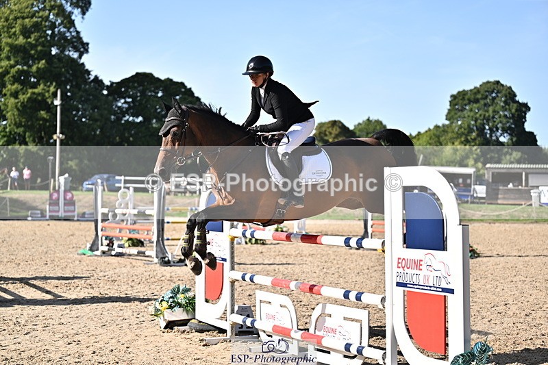 260906A-162830-04699 - Cls 24 Snr Foxhunter