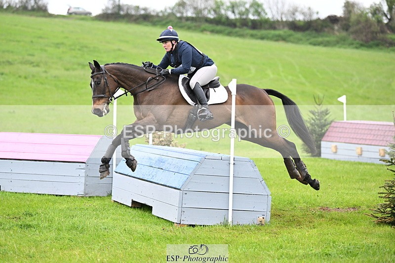 250419-102443-08590 - 451-Alexandra.Garner-LADY.VALTAS