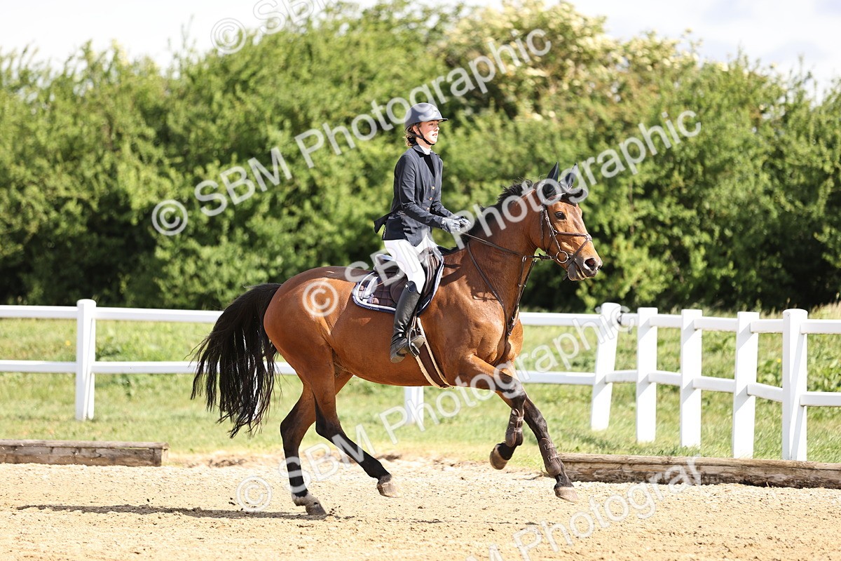 SBM_001885 - Class 8 - Clear Round