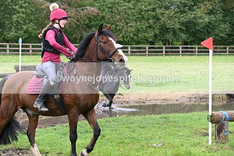 WJ6_5484 - Time at Photographer 12:31 to 12:40