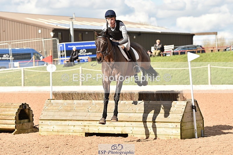 240303A-132906-00519 - 90cm