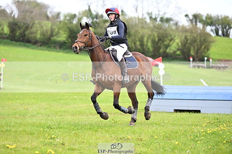 250419-141013-11887 - 709-Orla.Webster-OTTO.OYL