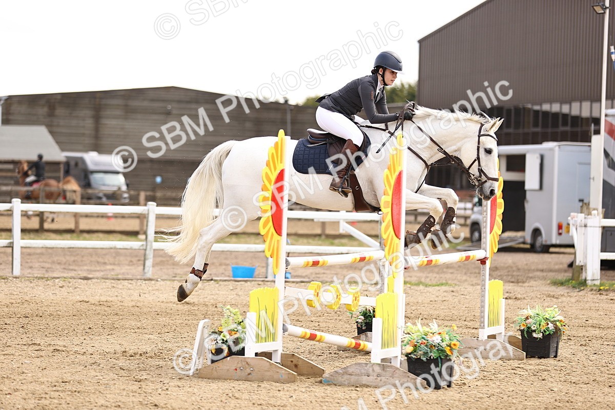 SBM_002346 - Class 11 - Senior newcomers - 1.10m