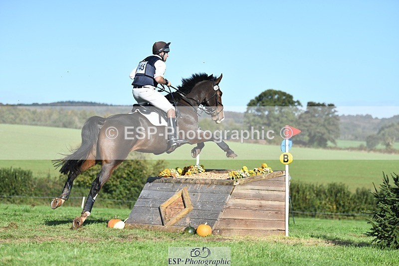 231022-111424-26183 - 245-AVALON.EXCHANGE-Simon.Vatcher-XC