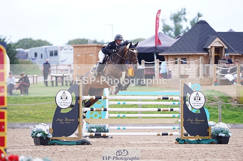 240802A-170404-05790 - Cls 19 National 1.30m Open